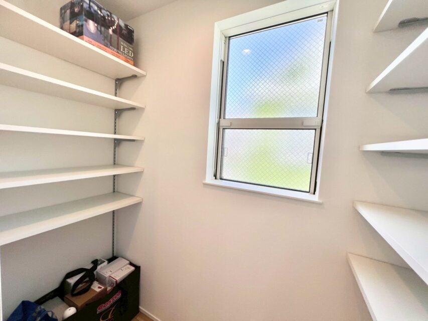 gallery12