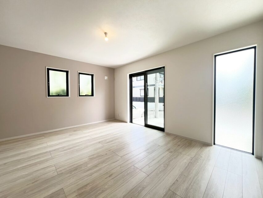 gallery4