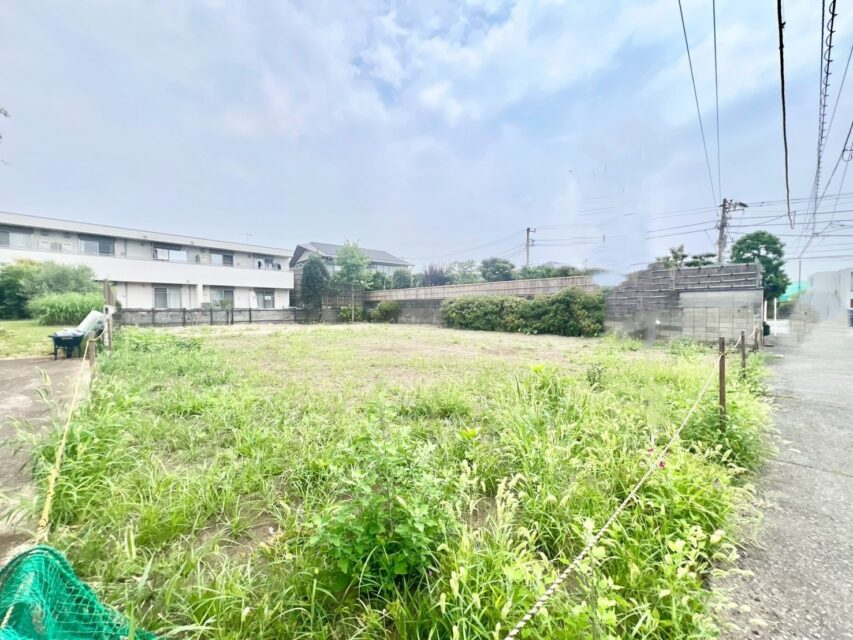 売地 東海岸南4丁目 幅約5mの南道路に面した売地