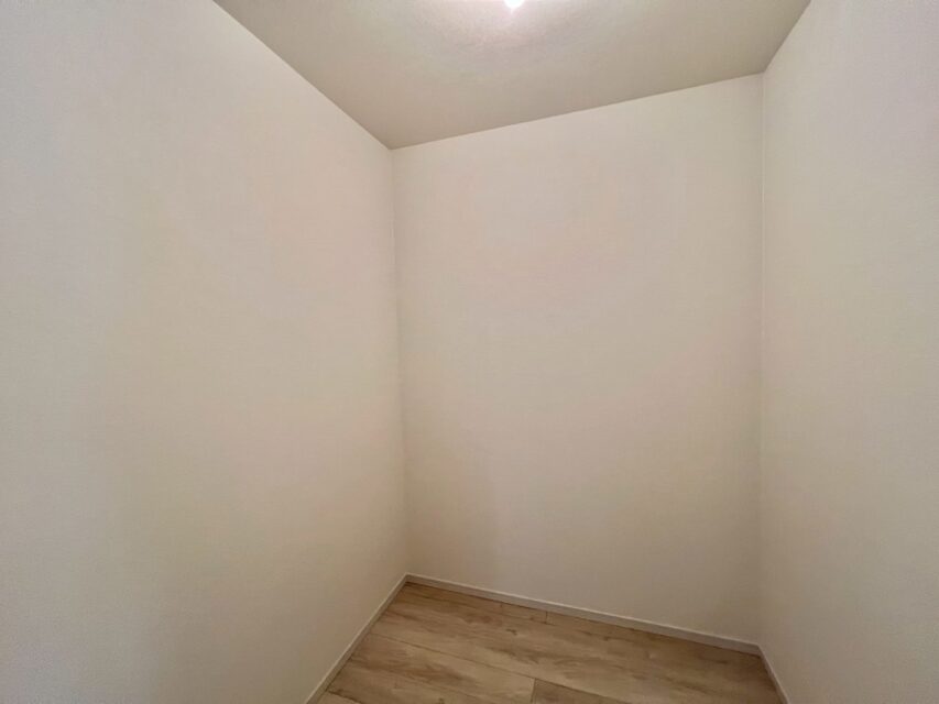 gallery23