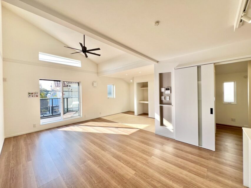 新築　東海岸南4丁目2号棟　氷室椿園からすぐの閑静な住宅街