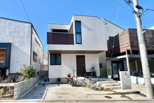 中古戸建　東海岸南6丁目　ヘーベルハウスの築浅戸建です！