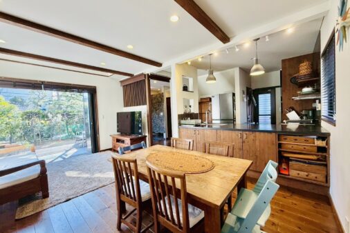 【賃貸戸建】　東海岸南 庭付きウッドデッキ付きの湘南スタイル！