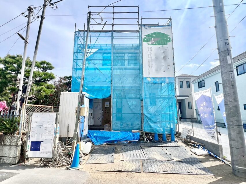 新築　東海岸南4丁目E号棟　南側駐車場で1階でも日当たり良好