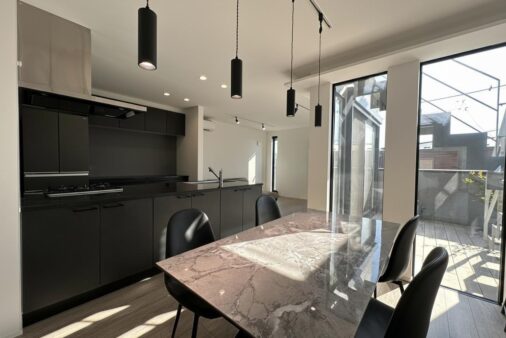 戸建　浜須賀　眺望抜群、富士山の見えるバルコニーが魅力