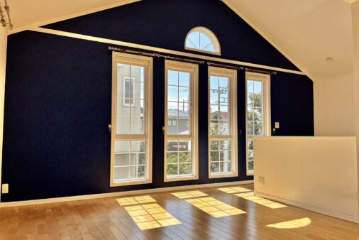 【賃貸戸建】　東海岸南１丁目　日当たり良好のモダンな輸入住宅　