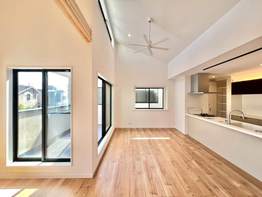 gallery8