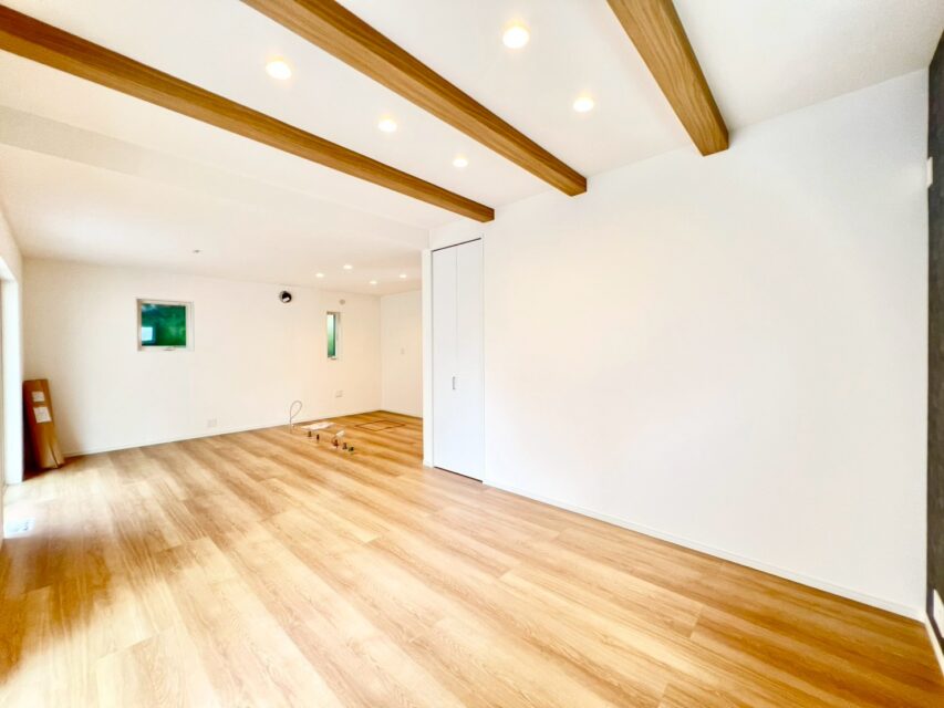 gallery4
