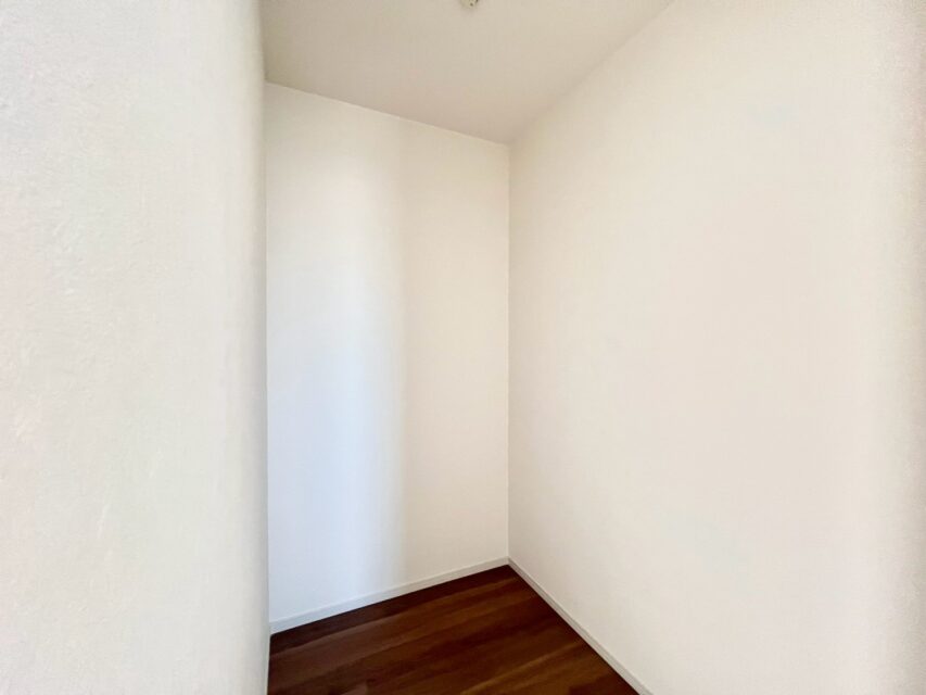 gallery23