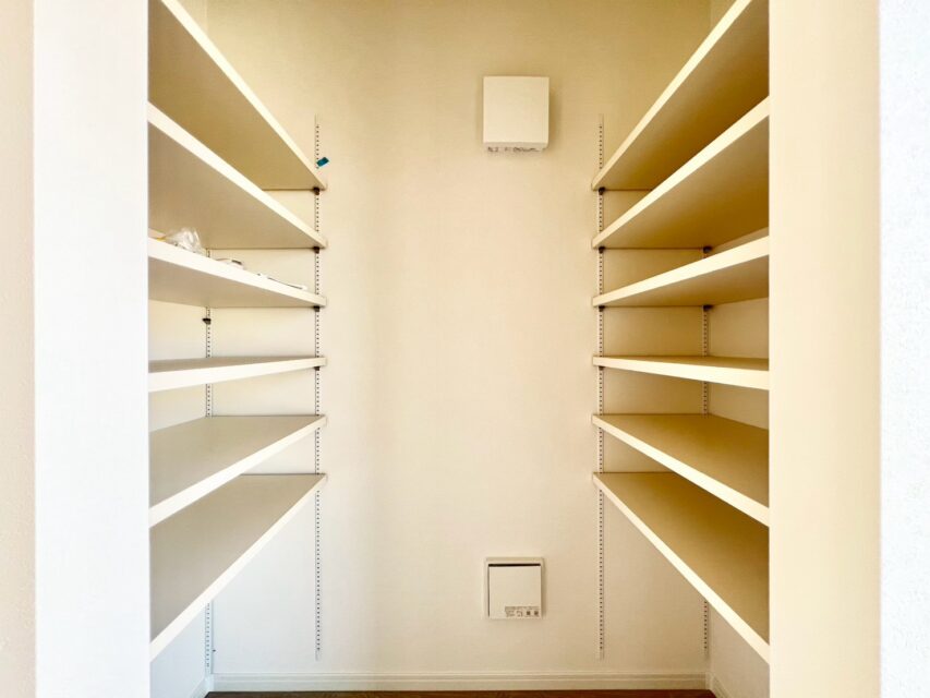 gallery24