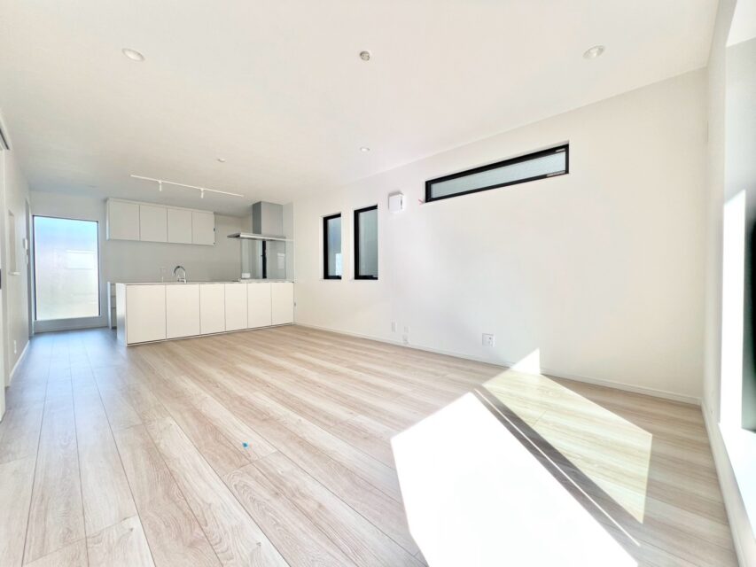 gallery16